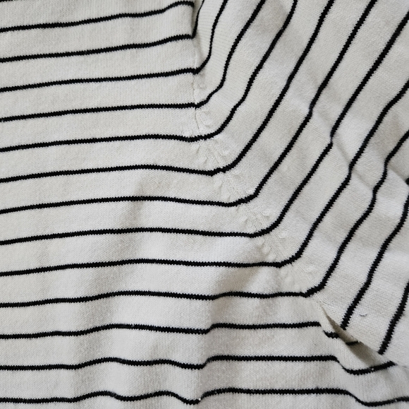 LOFT Striped White and Black Sweater with Ruffle Sleeves Size XL - Picture 3 of 5